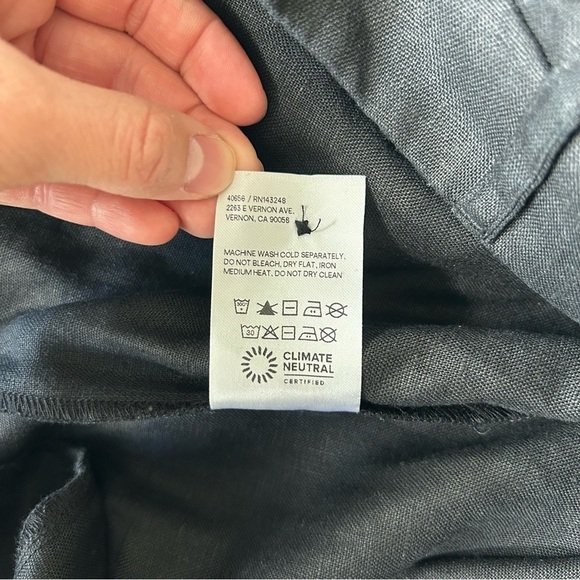 Reformation 100% linen pants black 10P - Picture 16 of 16